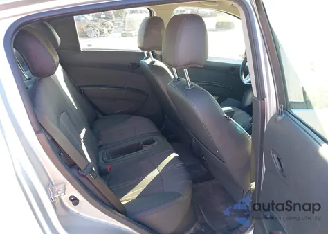 2015 Chevrolet Spark Ls Cvt из США, поврежденный, VIN KL8CB6S93FC747890